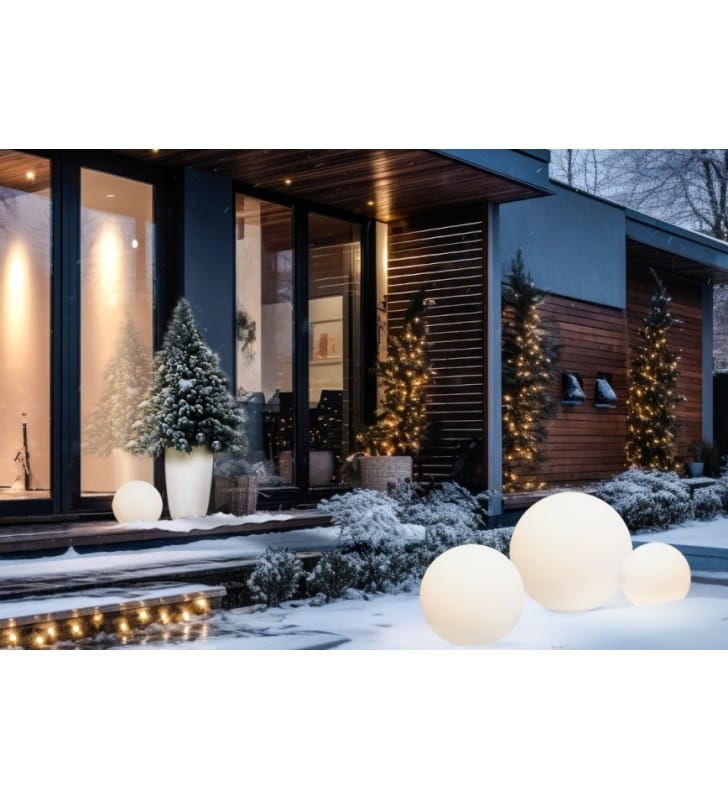 Lampa ogrodowa biała kula Cumulus 45cm przewód dekoracja ogrodowa